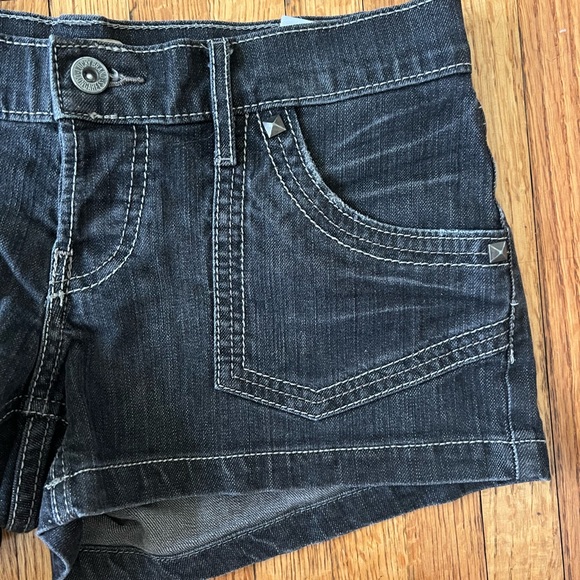 vintage lowrise studded shorts - Picture 6 of 7